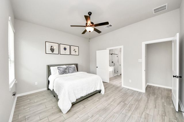 2114 Garden Arbor Lane, Tomball, TX 77375