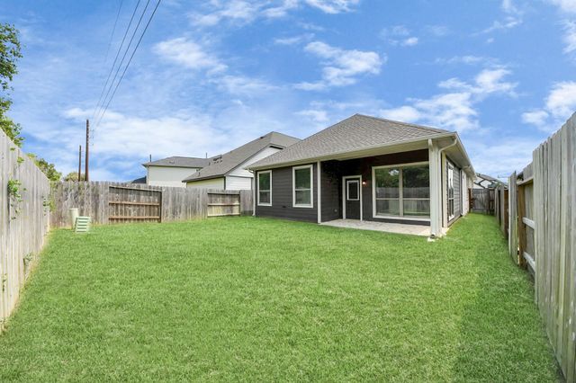 2114 Garden Arbor Lane, Tomball, TX 77375