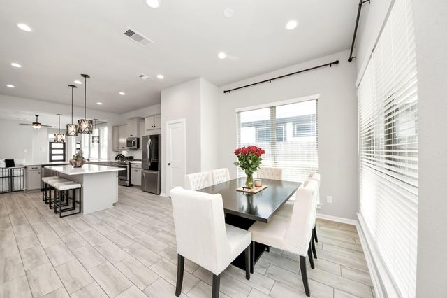 2114 Garden Arbor Lane, Tomball, TX 77375