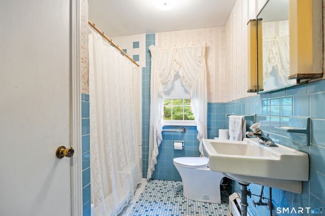 60 Belden Street, Watertown, CT 06795