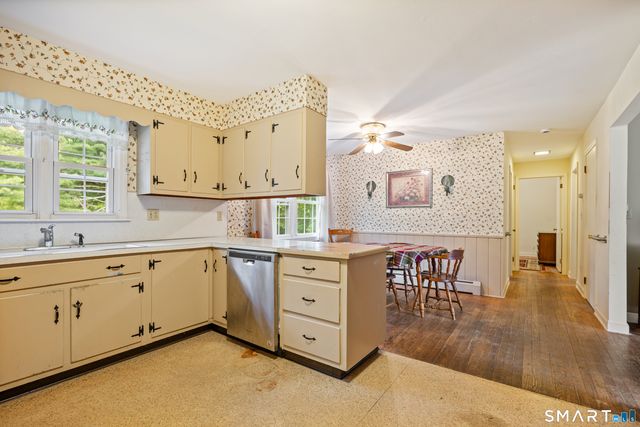 60 Belden Street, Watertown, CT 06795
