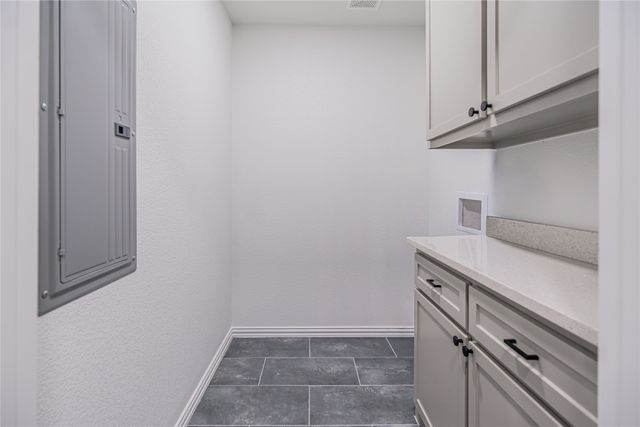 1019 E Walnut Street, Hillsboro, TX 76645