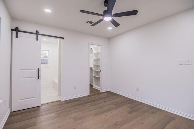 1019 E Walnut Street, Hillsboro, TX 76645