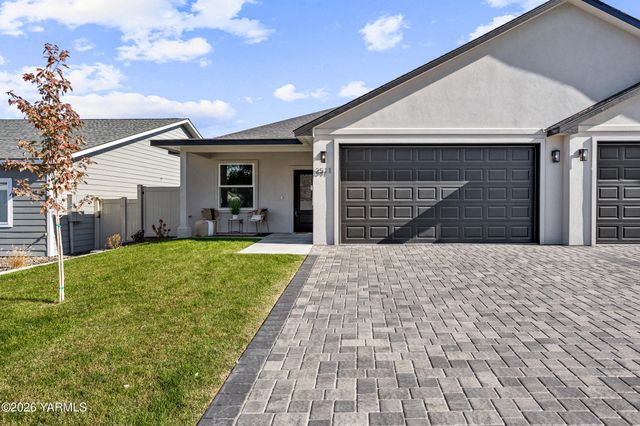 2517 S 47th Ave, Yakima, WA 98903