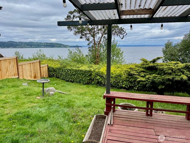 18616 Angeline Avenue NE, Suquamish, WA 98392