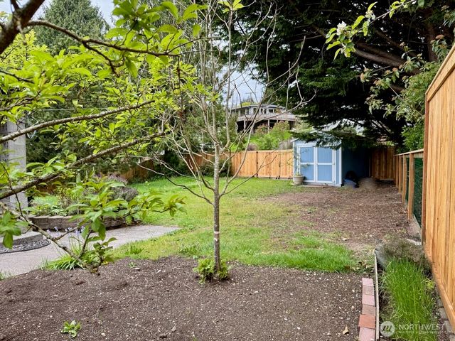 18616 Angeline Avenue NE, Suquamish, WA 98392