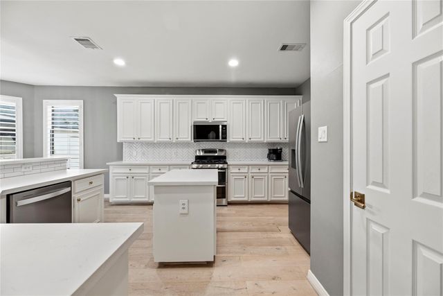 8323 Talons Way, Missouri City, TX 77459