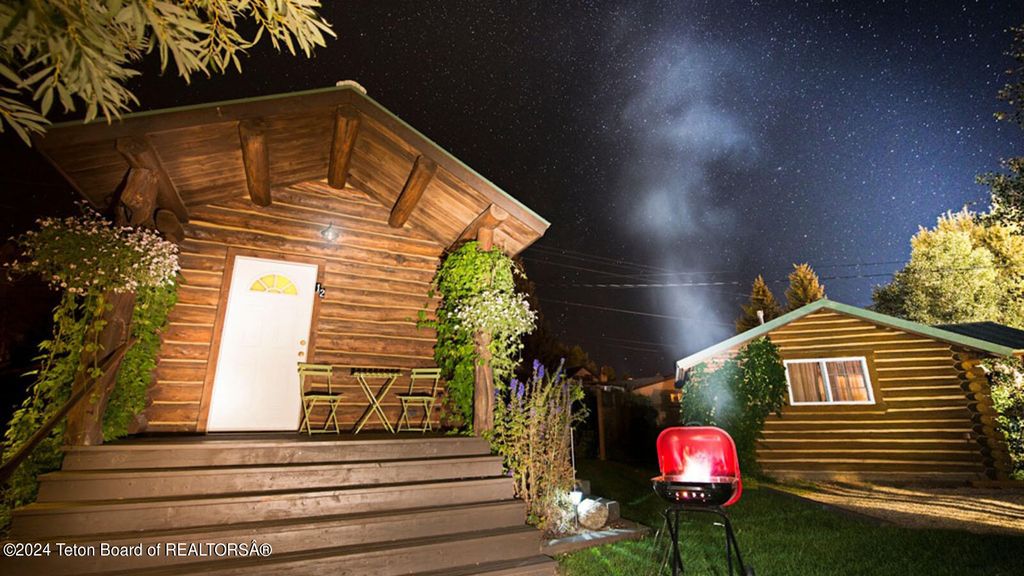 49 E MAGNOLIA Street, Pinedale, WY 82941 photo 29