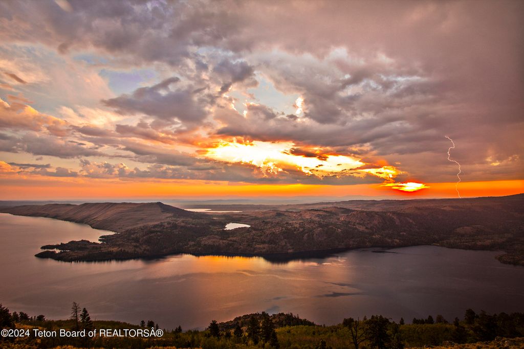 49 E MAGNOLIA Street, Pinedale, WY 82941 photo 31