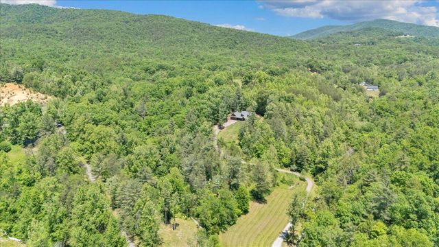 6675 Back Creek RD, Boones Mill, VA 24065