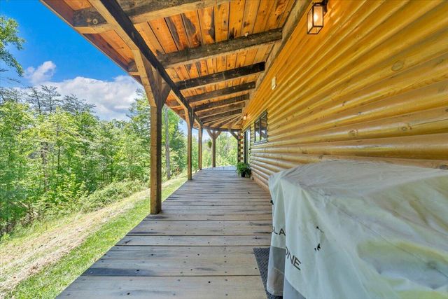 6675 Back Creek RD, Boones Mill, VA 24065