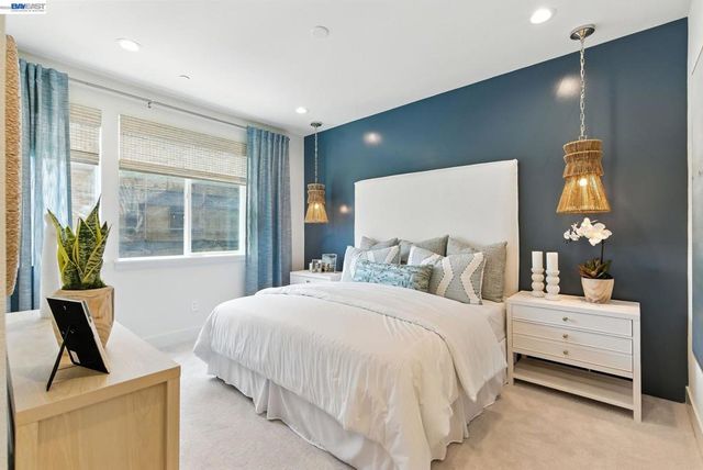 1921 Grand Street, Alameda, CA 94501