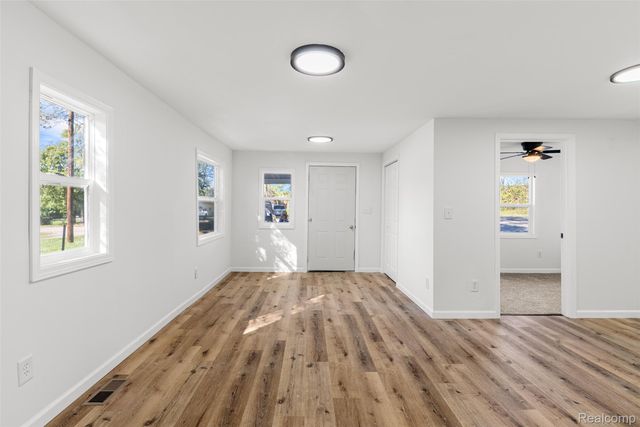 1116 Morris Hills Parkway, Genesee Charter Township, MI 48458