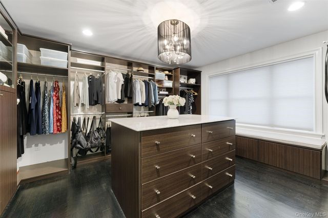 16 Fairlawn Avenue, Dobbs Ferry, NY 10522