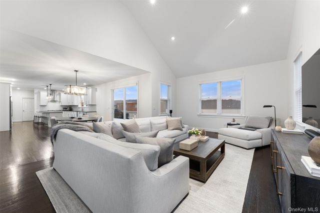 16 Fairlawn Avenue, Dobbs Ferry, NY 10522