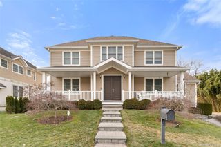 16 Fairlawn Avenue, Dobbs Ferry, NY 10522