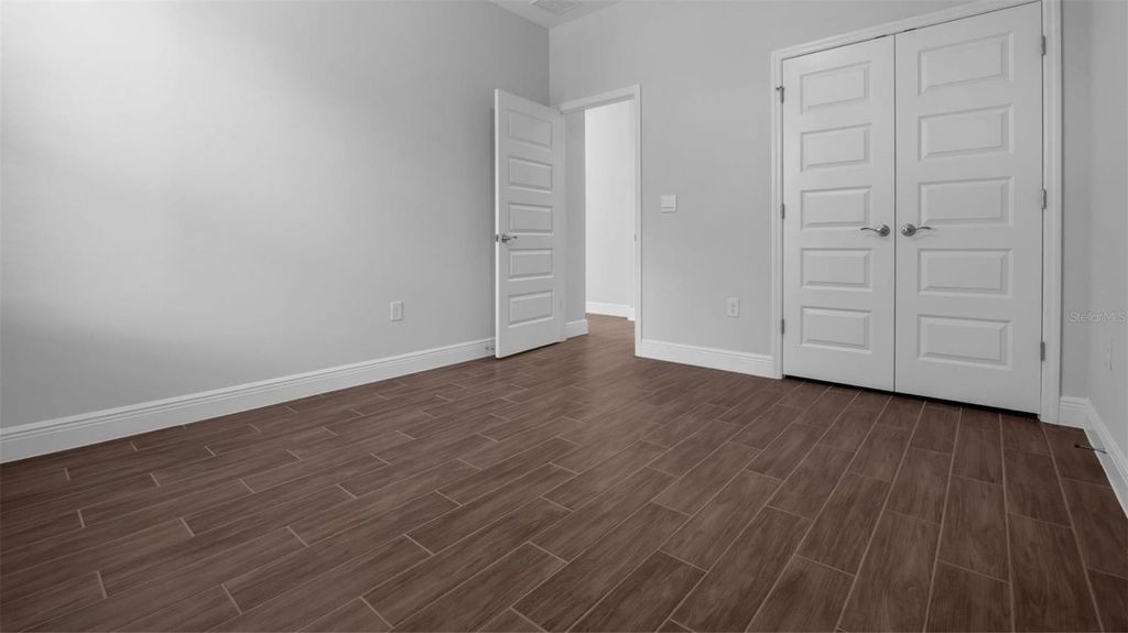 Image 11 of property listing at 11887 SHINE VIEW LANE, Winter Garden, FL 34787