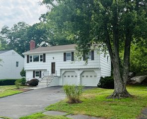 53 Valley View Road, Norwalk, CT 06851
