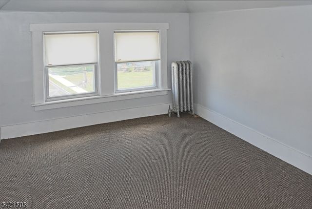 16 Ravine Ave, Caldwell Boro Twp., NJ 07006