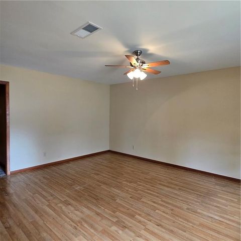 5500 NAVAHO Trail, Alexandria, LA 71301