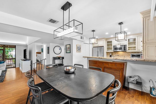7077 Rain Forest Drive, Boca Raton, FL 33434