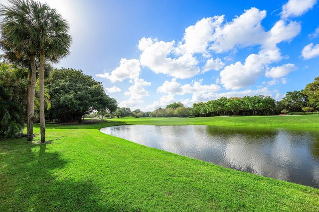 7077 Rain Forest Drive, Boca Raton, FL 33434