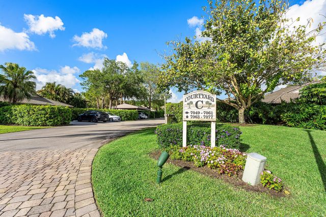 7077 Rain Forest Drive, Boca Raton, FL 33434