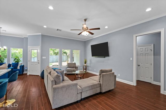 5731 Sweetwater Drive, Shreveport, LA 71119