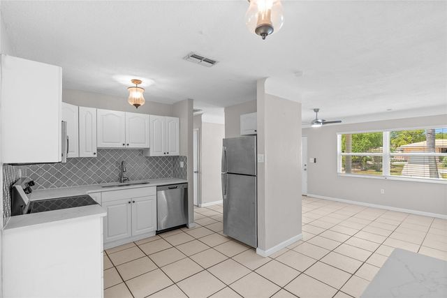 4813 LAKE CHARLES DRIVE N, Kenneth City, FL 33709