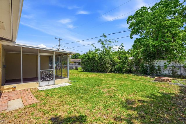 4813 LAKE CHARLES DRIVE N, Kenneth City, FL 33709