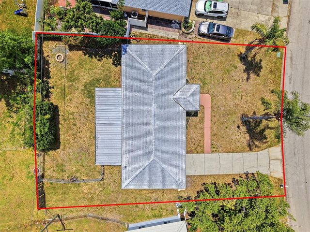 4813 LAKE CHARLES DRIVE N, Kenneth City, FL 33709