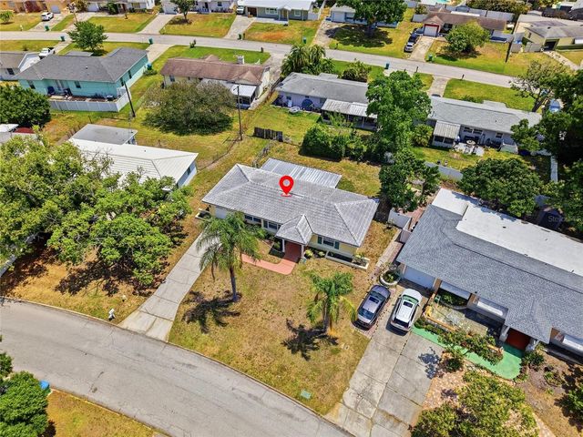 4813 LAKE CHARLES DRIVE N, Kenneth City, FL 33709