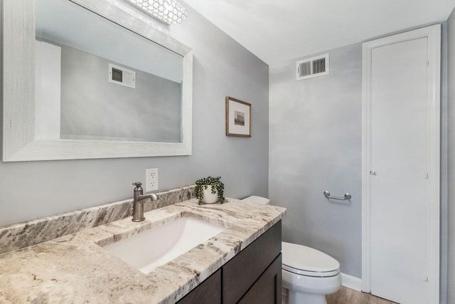 4333 N Sheffield AVENUE, Shorewood, WI 53211