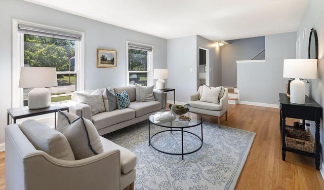 4333 N Sheffield AVENUE, Shorewood, WI 53211
