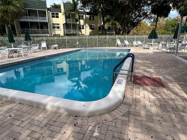 9080 Lime Bay 305, Tamarac, FL 33312