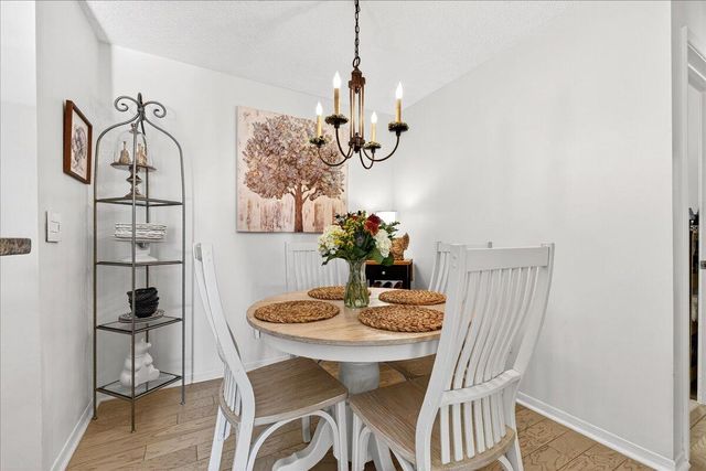 2011 N Hwy 17 1100 I, Mount Pleasant, SC 29466