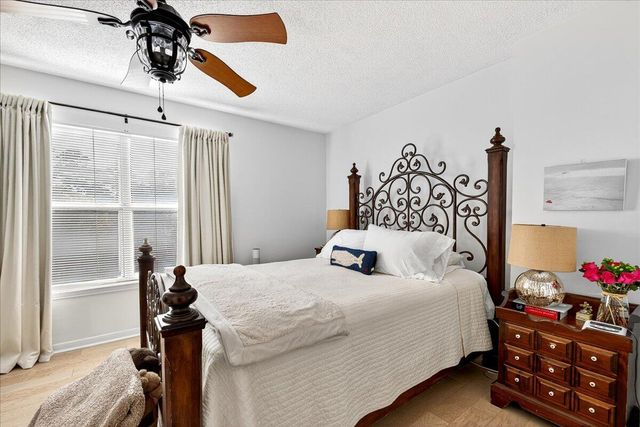 2011 N Hwy 17 1100 I, Mount Pleasant, SC 29466