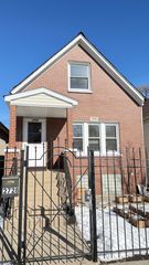 2728 W 39th Place, Chicago, IL 60632