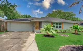 4522 Willowbend Boulevard, Houston, TX 77035