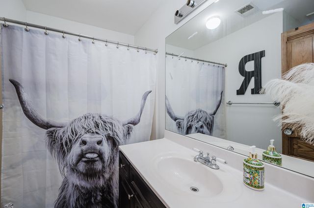 165 ROCKHILL DRIVE, Shelby, AL 35143