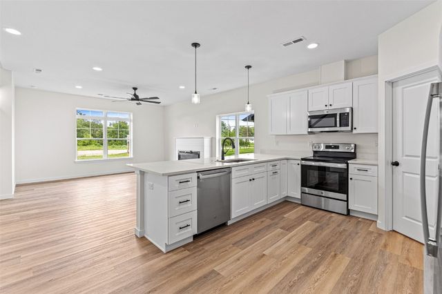 4671 Herbert Hoover Highway B, Iowa City, IA 52240