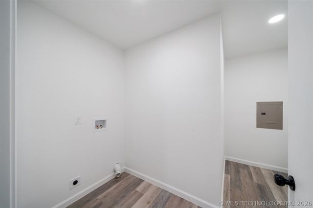 17 W 49th Place N, Tulsa, OK 74126