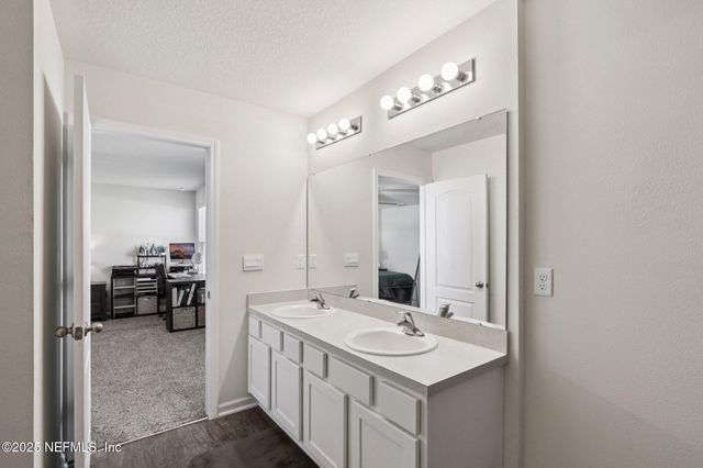 2349 FALLING STAR Lane, Green Cove Springs, FL 32043