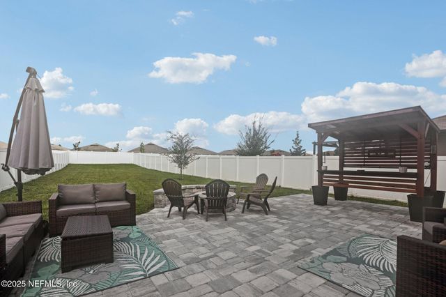 2349 FALLING STAR Lane, Green Cove Springs, FL 32043