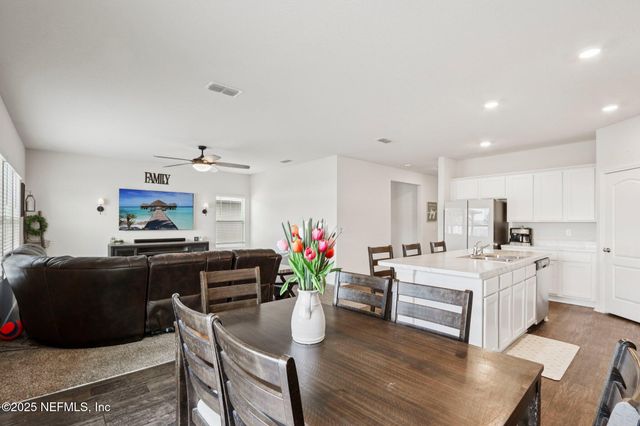 2349 FALLING STAR Lane, Green Cove Springs, FL 32043