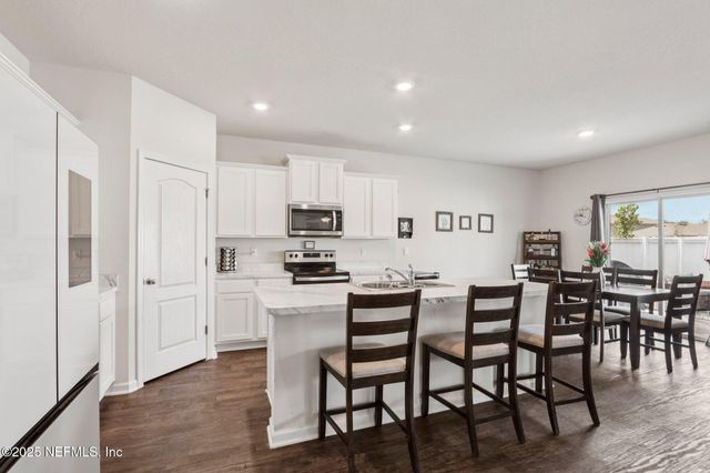 2349 FALLING STAR Lane, Green Cove Springs, FL 32043