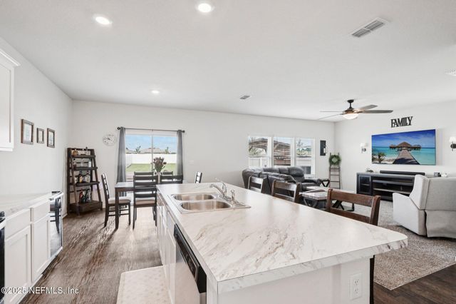 2349 FALLING STAR Lane, Green Cove Springs, FL 32043