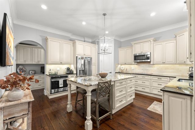 435 13TH AVENUE N, St Petersburg, FL 33701