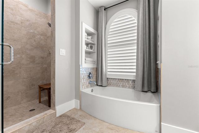 435 13TH AVENUE N, St Petersburg, FL 33701