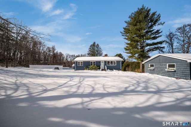 15 Wahconah Drive, Bozrah, CT 06334